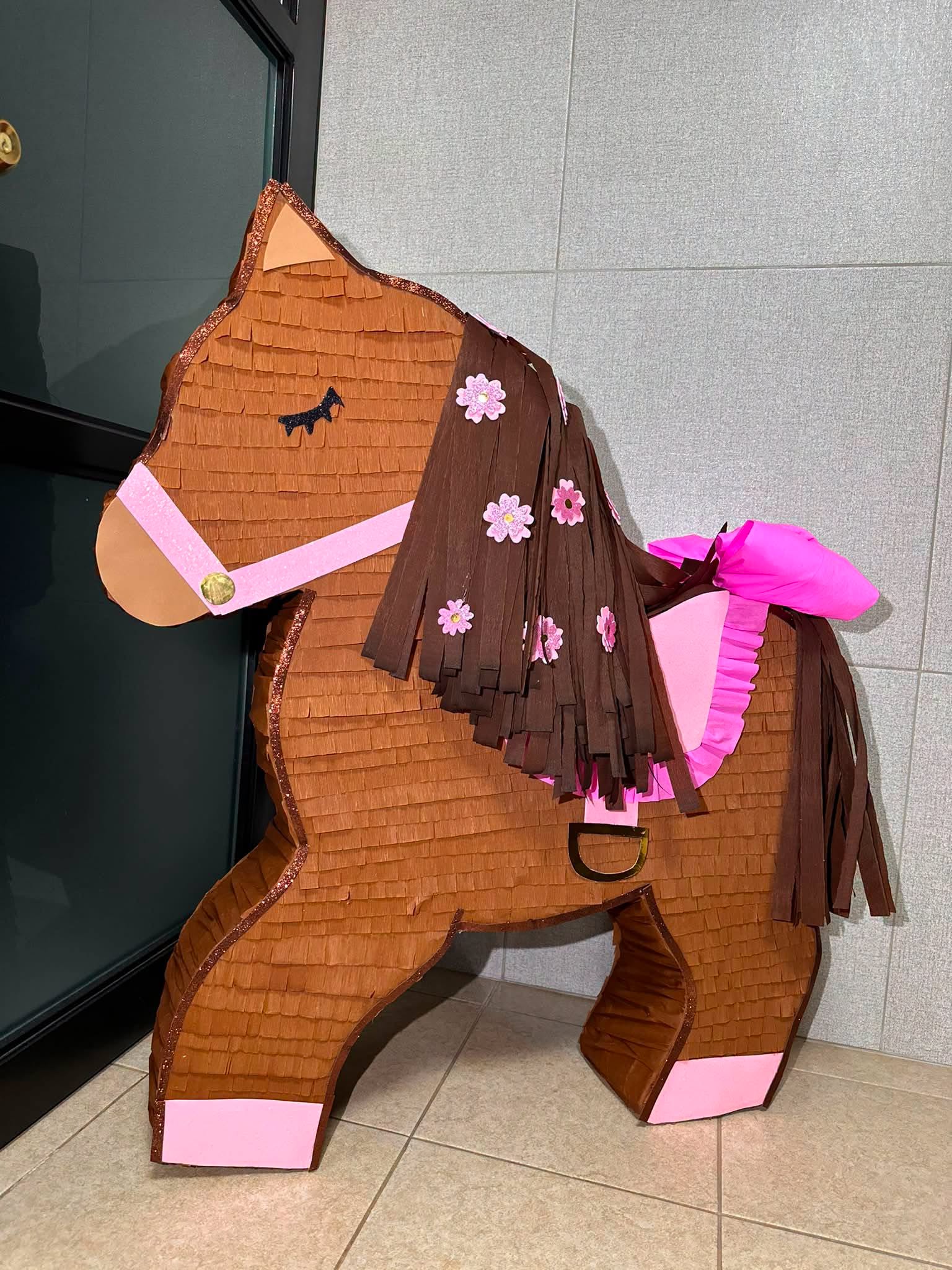 Piñata personalizada de caballo
