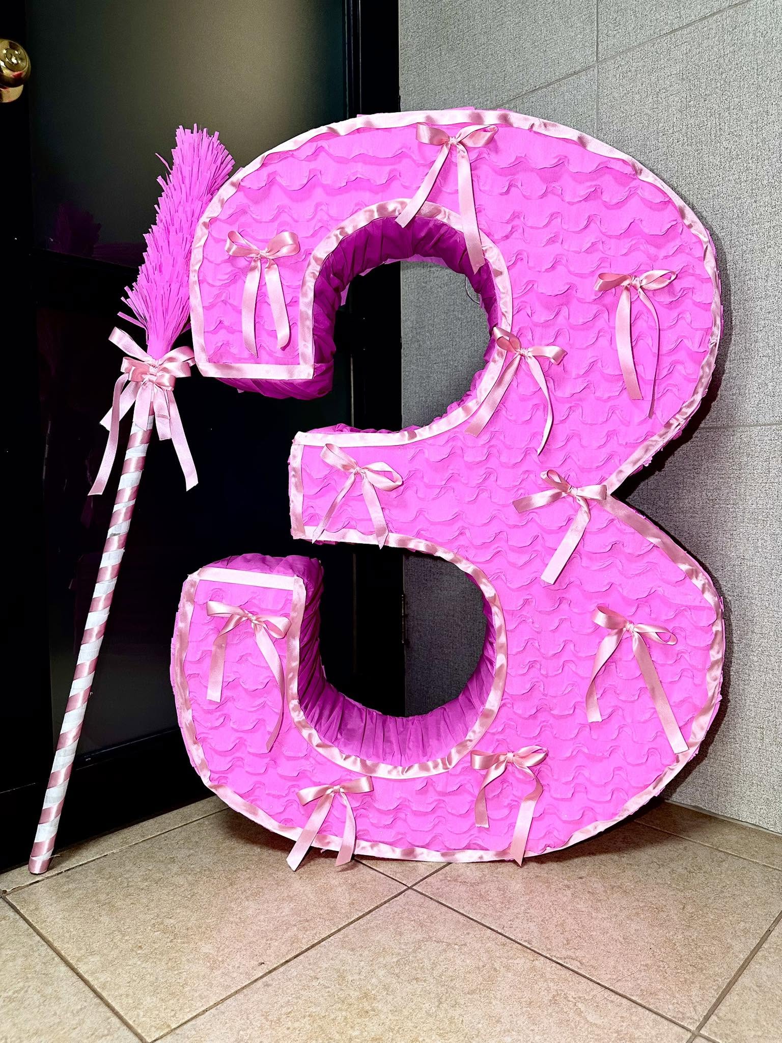 Piñata personalizada con número