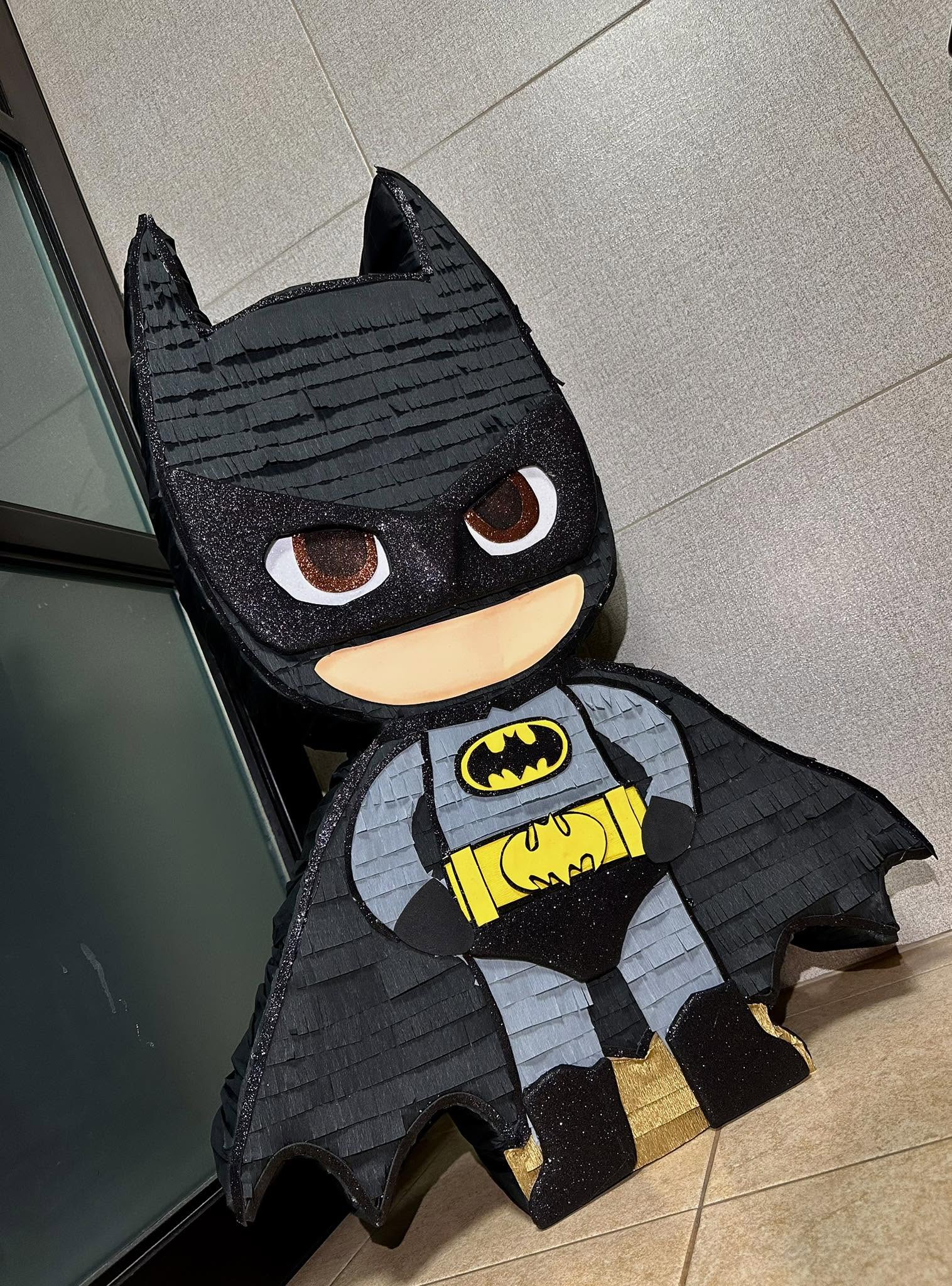 Piñata personalizada de Batman