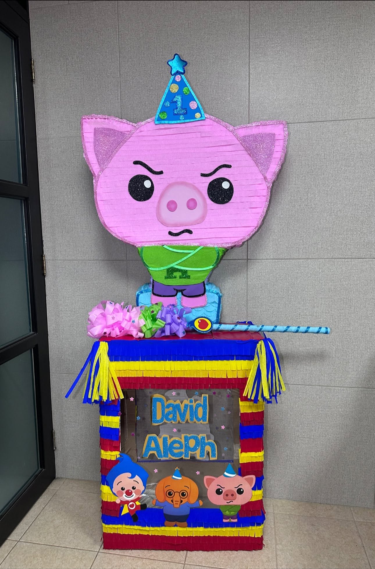 Piñata personalizada de personaje