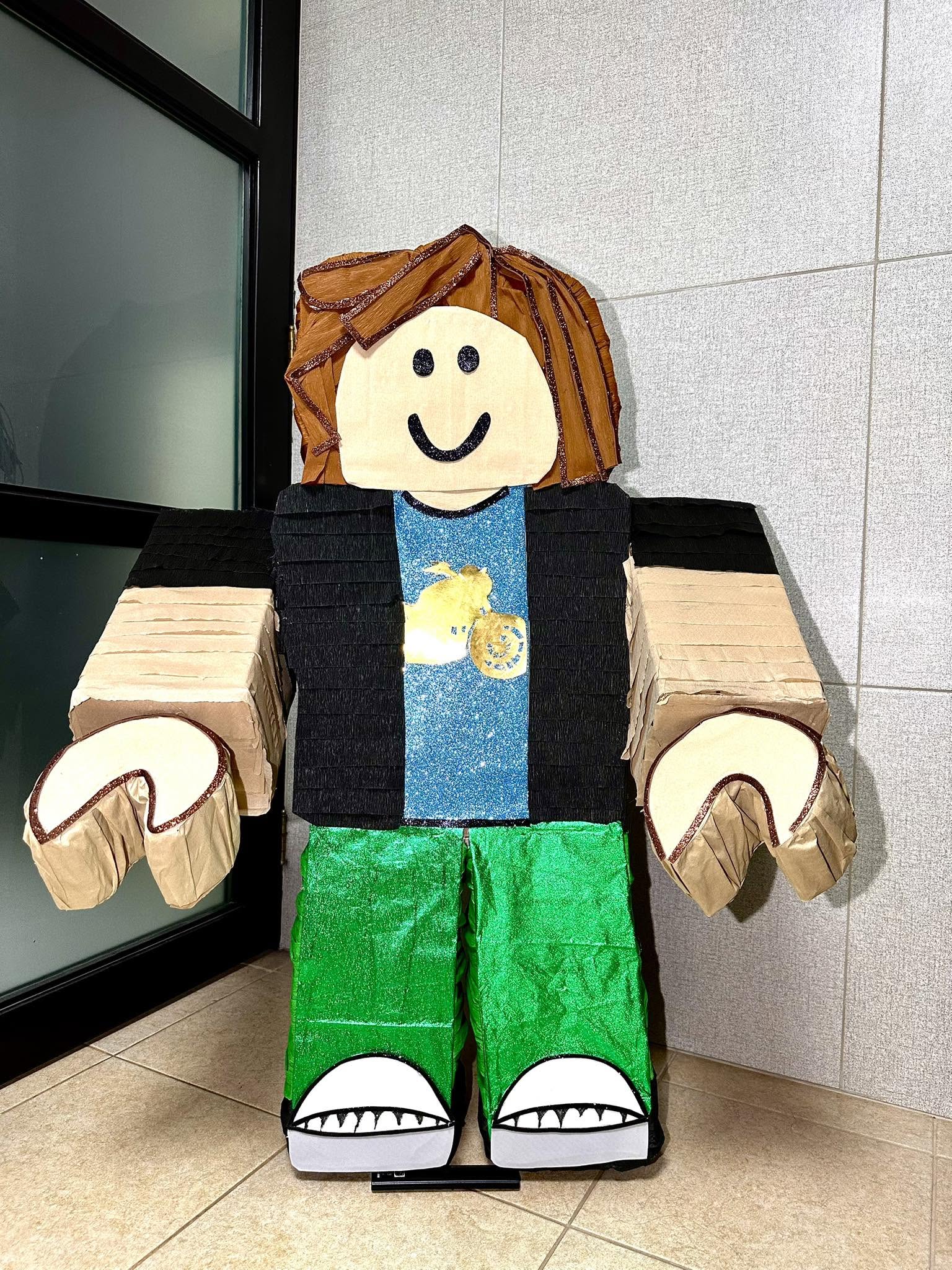 Piñata personalizada de Roblox