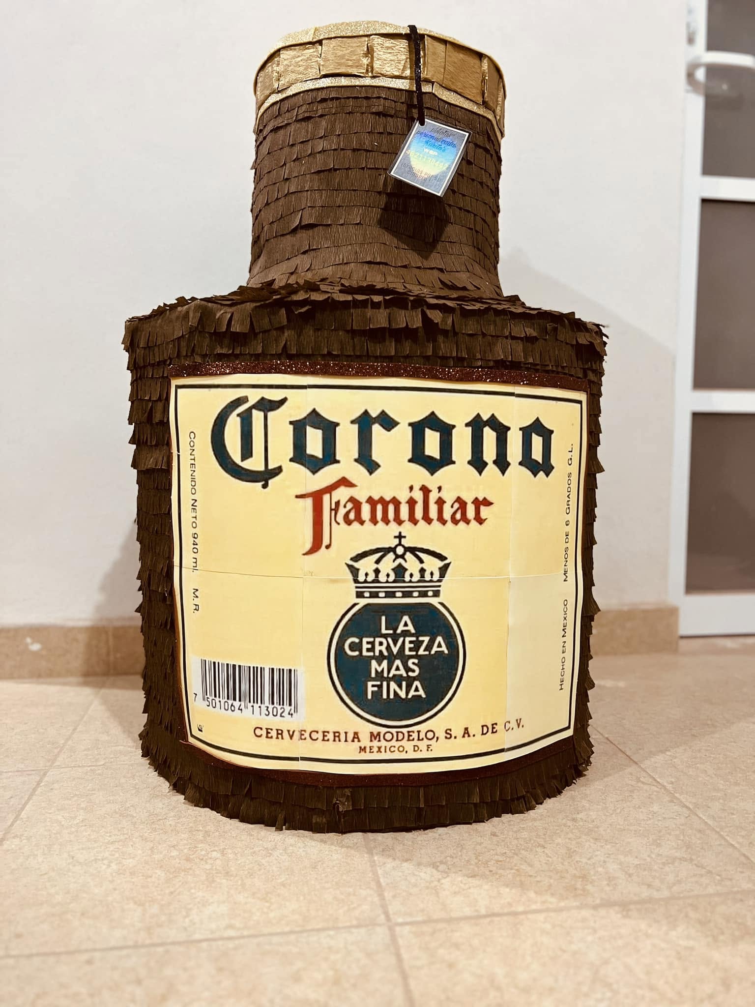 Piñata personalizada de corona
